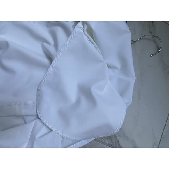 Lacoste Sport Skirt Wht Sz 8/40 NWT - Picture 4 of 10